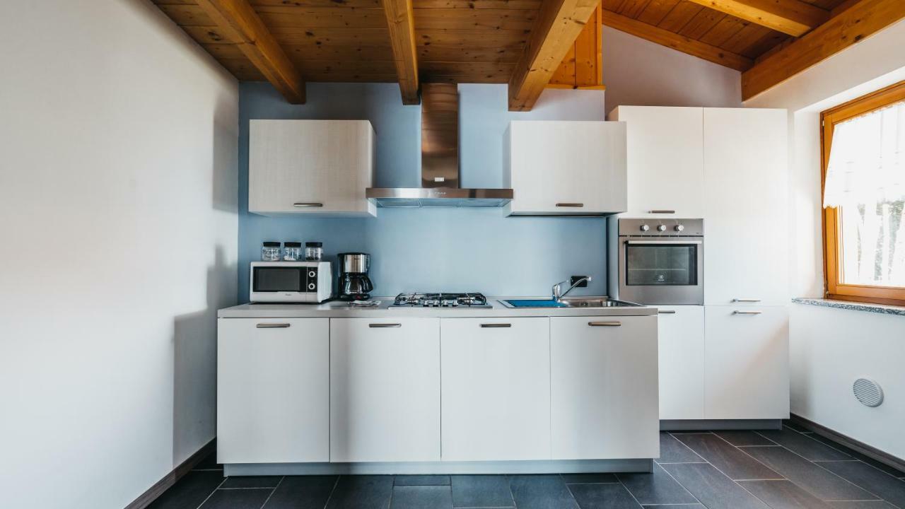 Residence Primavera Беллано Екстер'єр фото